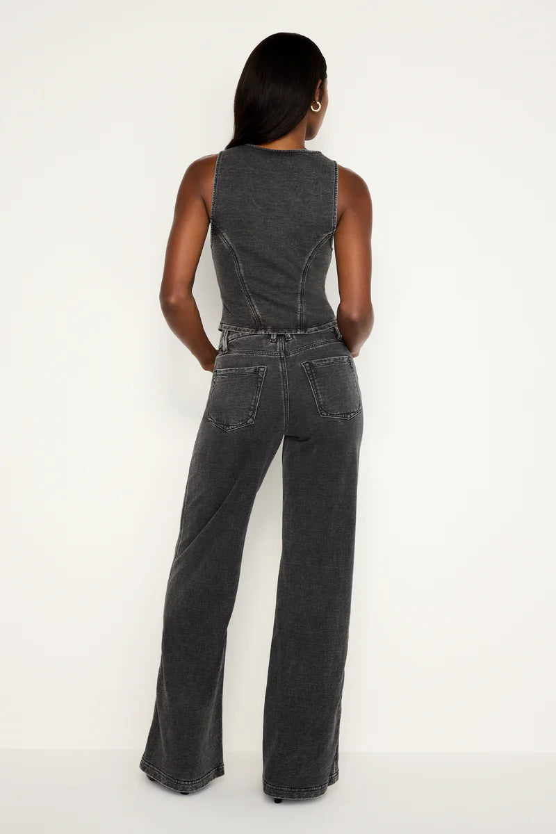 Jeanius Good Skate Jeans Black, Flare Denim by Good American | LIT Boutique