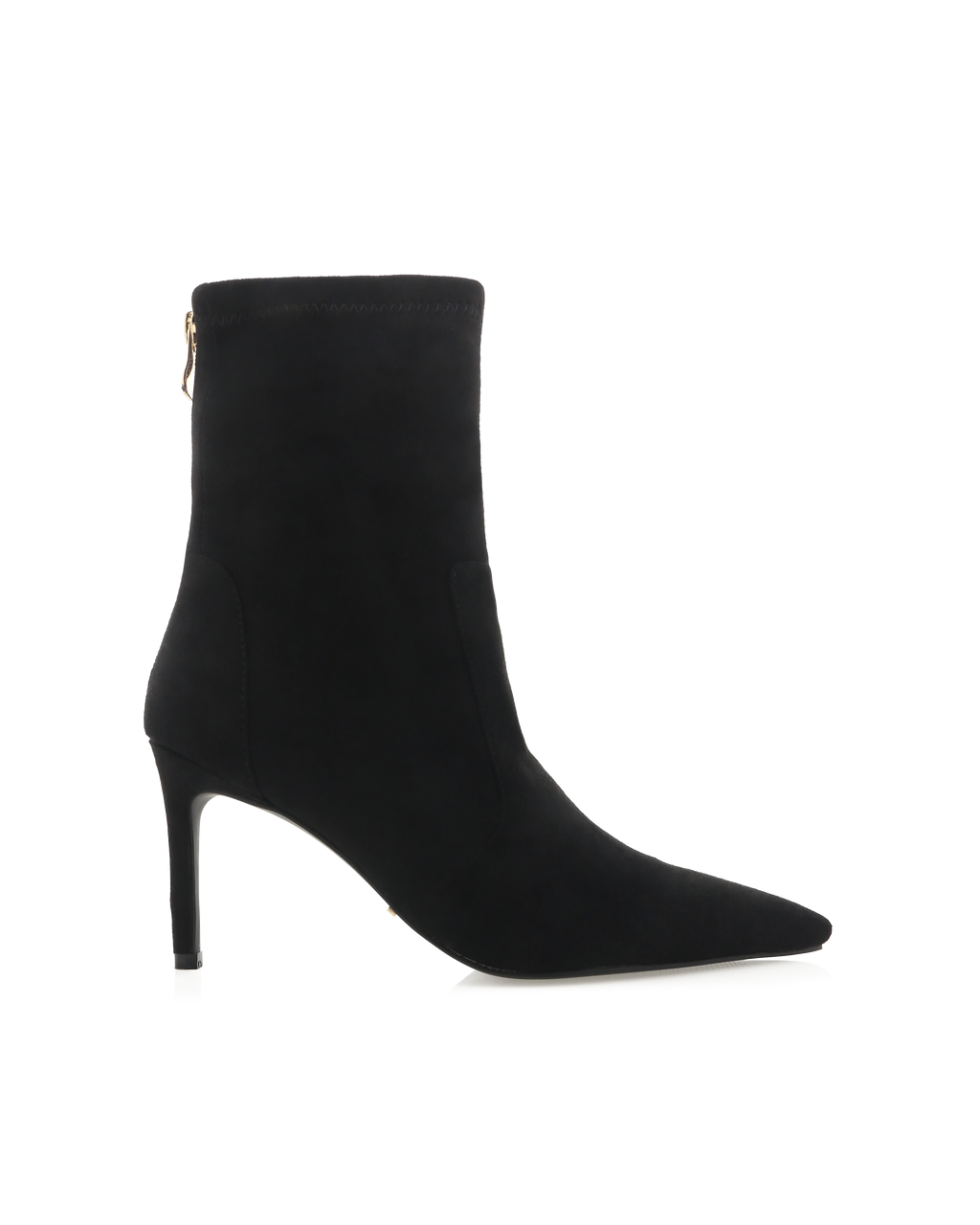 LIT Boutique a curation of the latest trends.