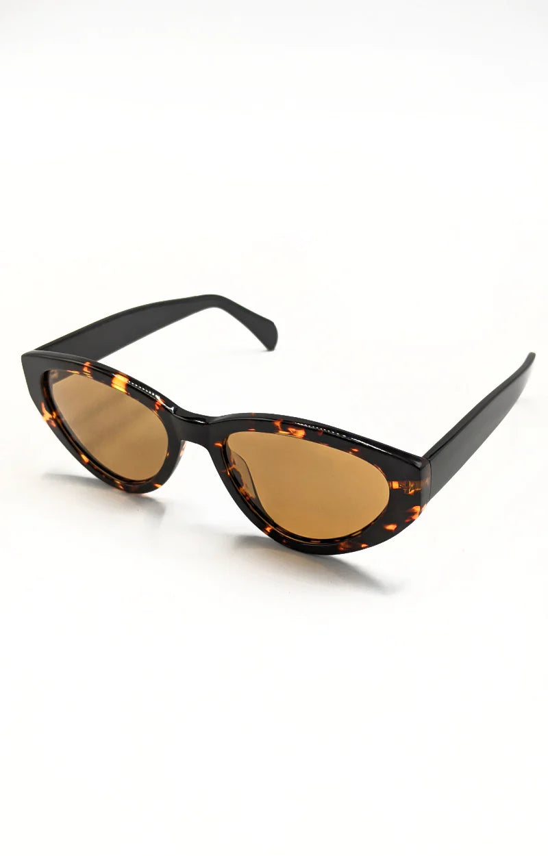 The Hart Sunglasses Amber Tort/Black/Brown, Sunglass Acc by BANBE Eyewear | LIT Boutique