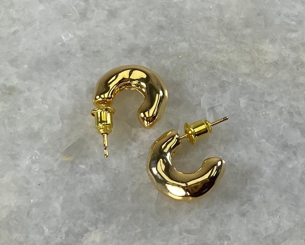 Simple Daily Wear Gold Earrings Designs 2024 | www.palousemedical.com